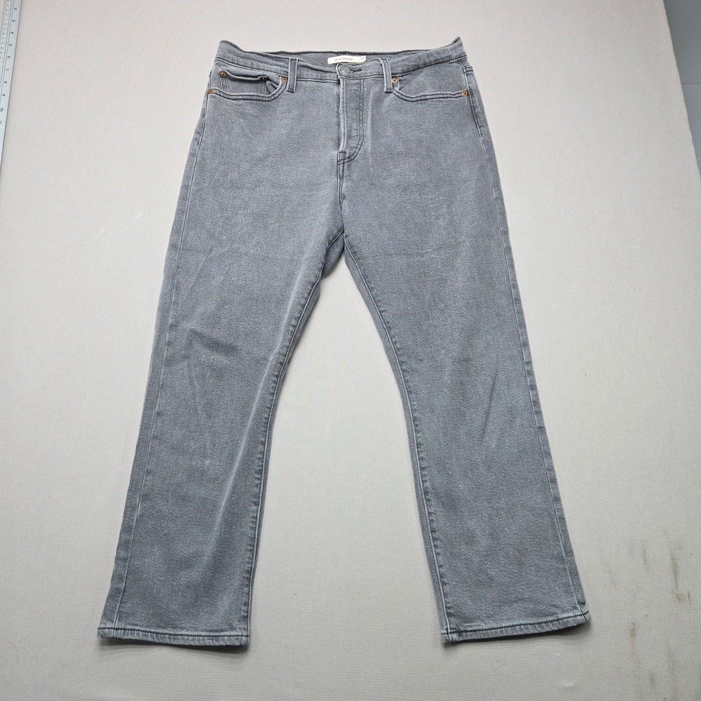 Levis Jeans Wedgie Straight High Rise Button Fly Grey Denim Womens Size 32 W32